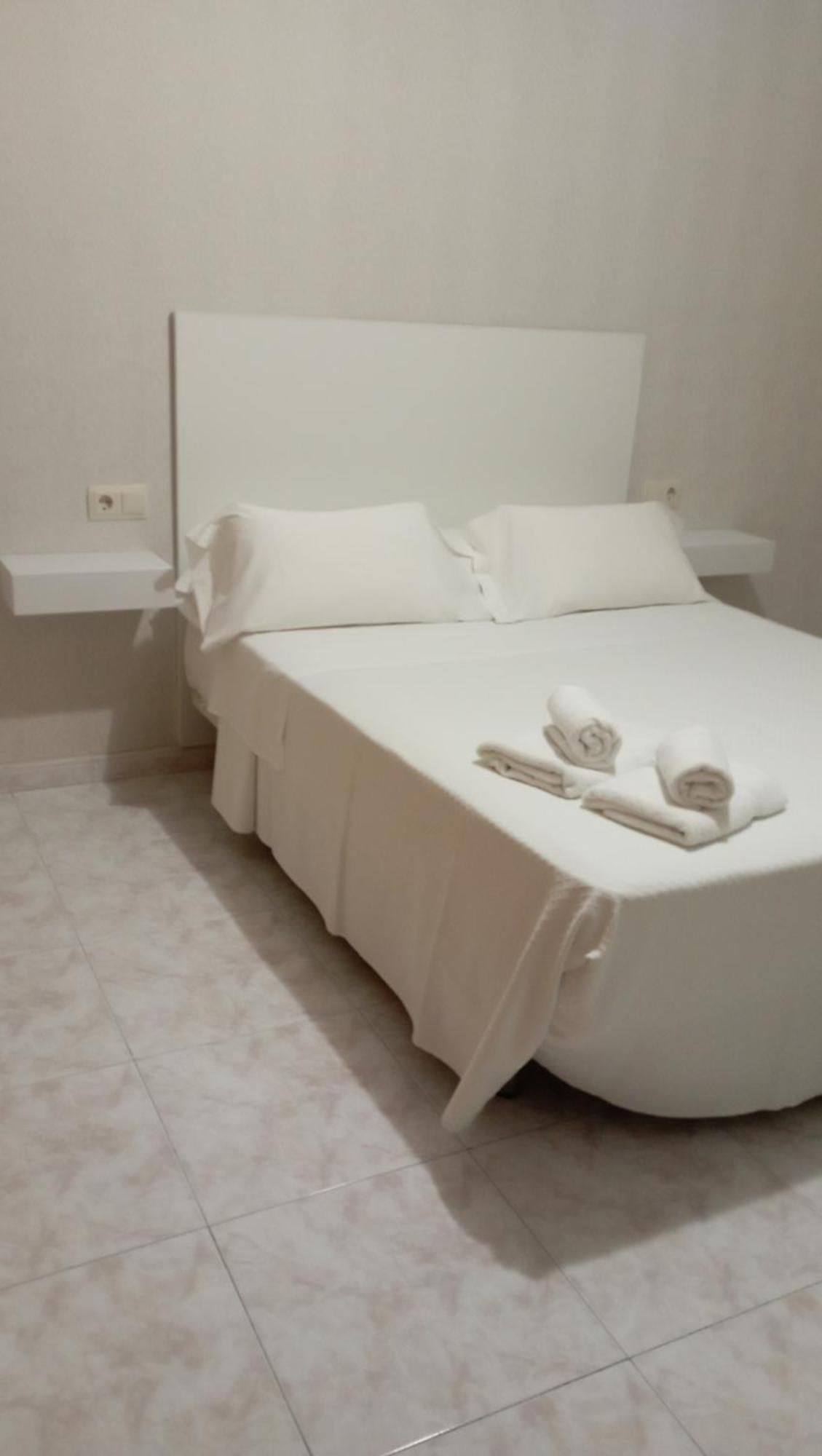 Apartamentos Dunamar Noalla  Ngoại thất bức ảnh